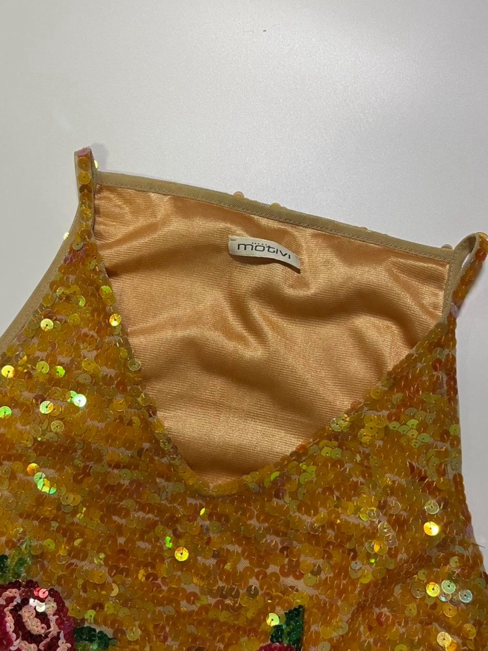 sequin top - Picture 3 of 3